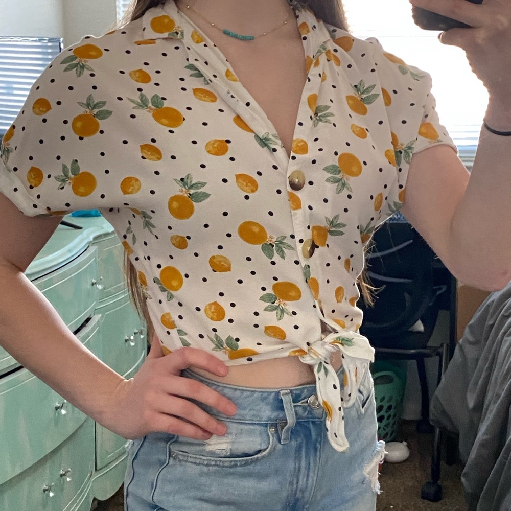 Japna Oranges Button Up Cropped Shirt